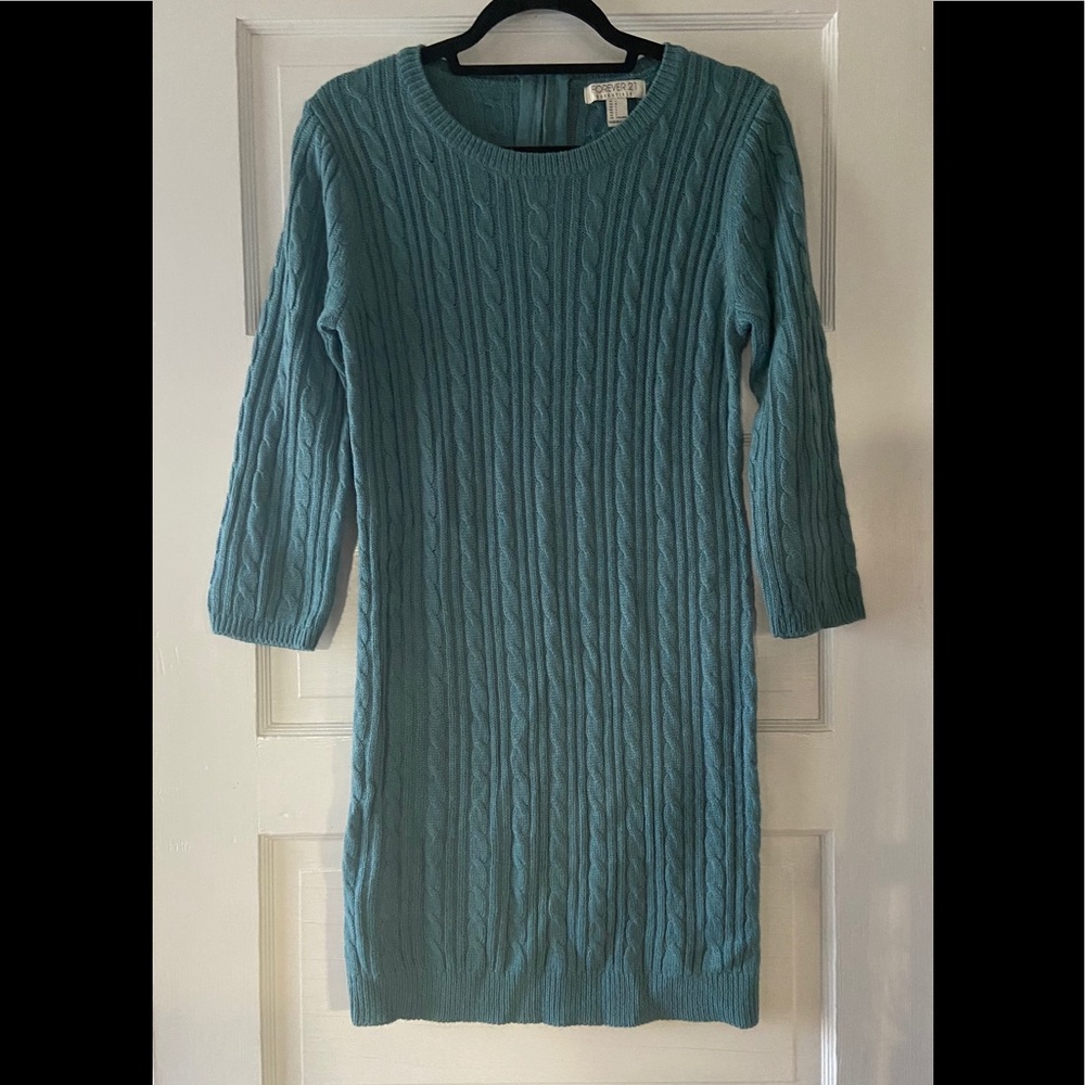Forever 21 sweater dress in size L